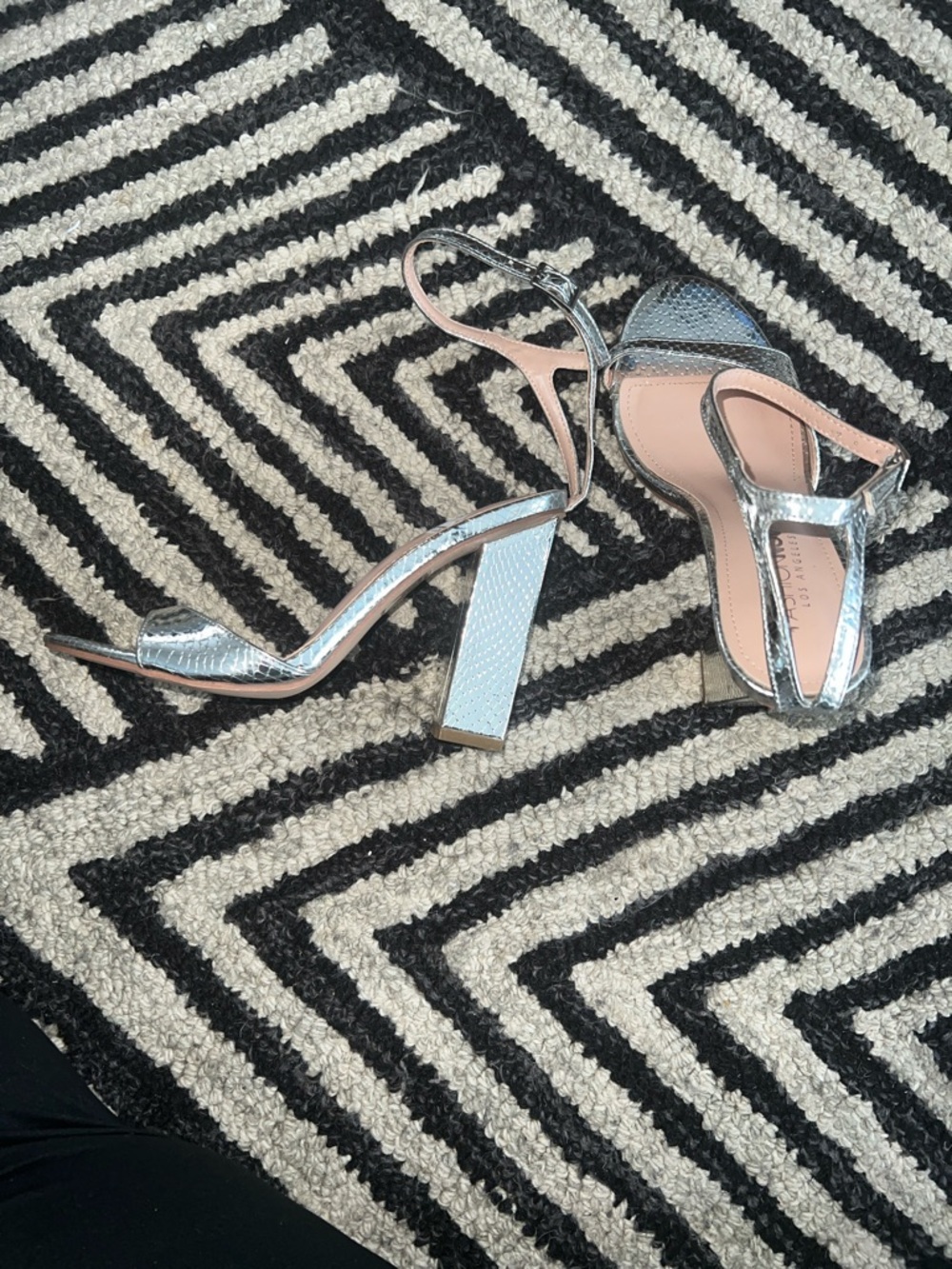 Fashion Nova Metallic Silver Block Heel Sandals - Picture 2 of 4